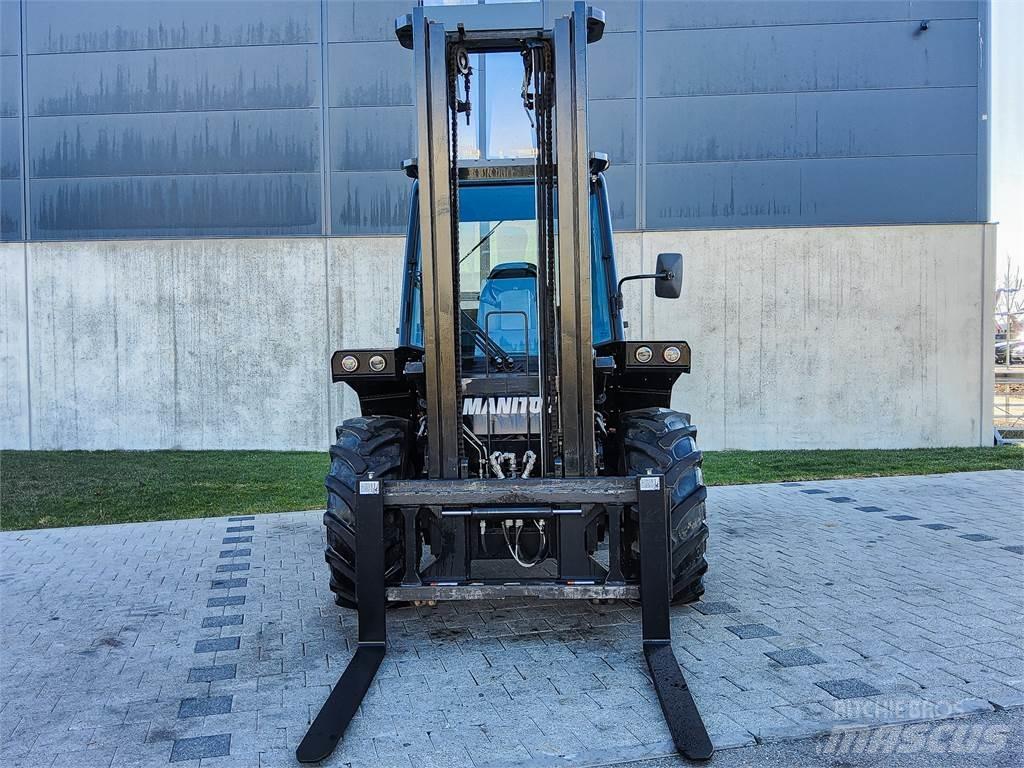 Manitou M 30-4 Arazi tipi forklift