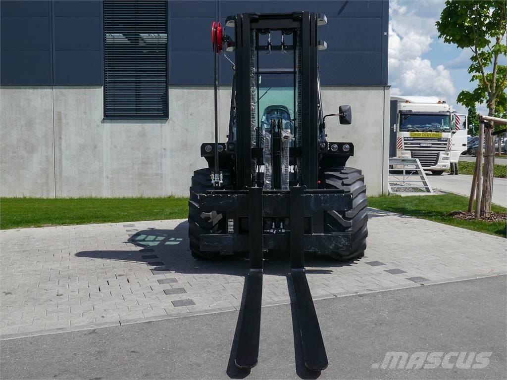 Manitou M 50-4 Arazi tipi forklift
