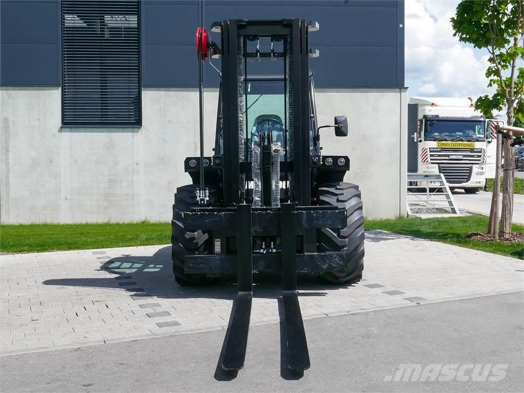 Manitou M 50-4 Arazi tipi forklift