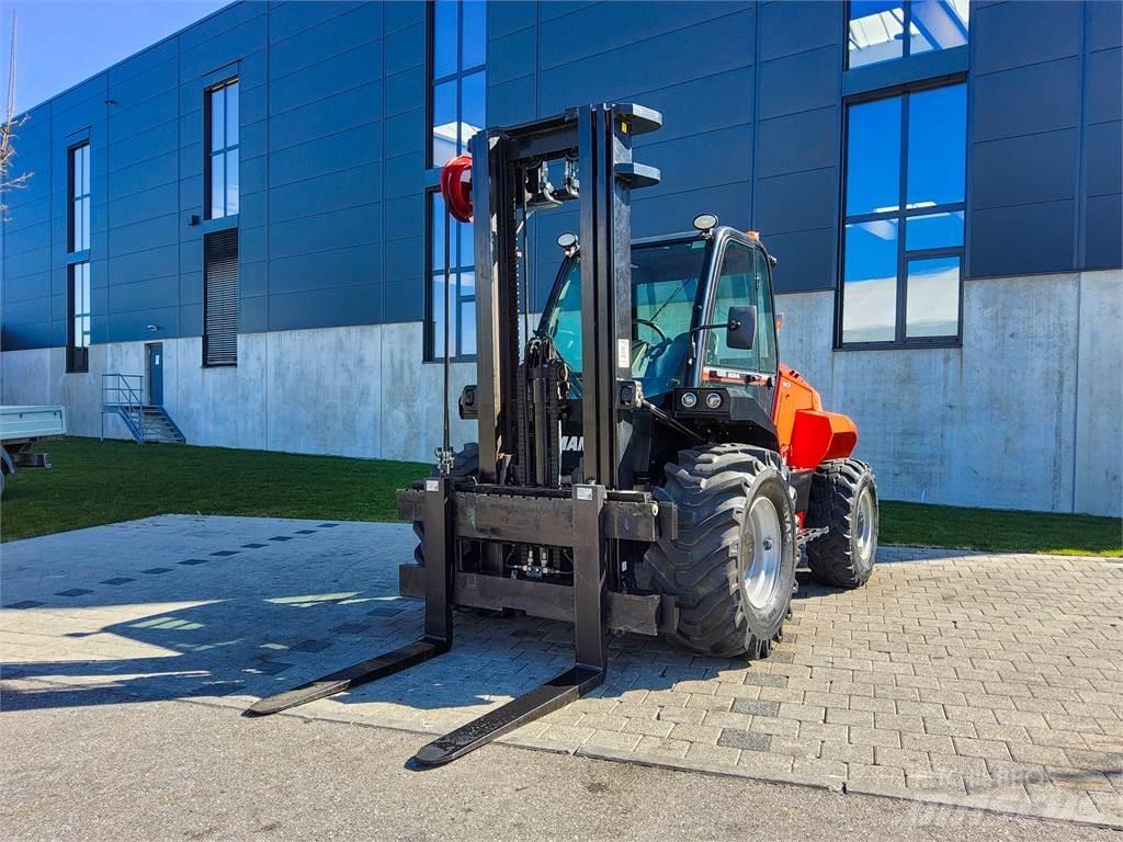 Manitou M 50-4 Arazi tipi forklift
