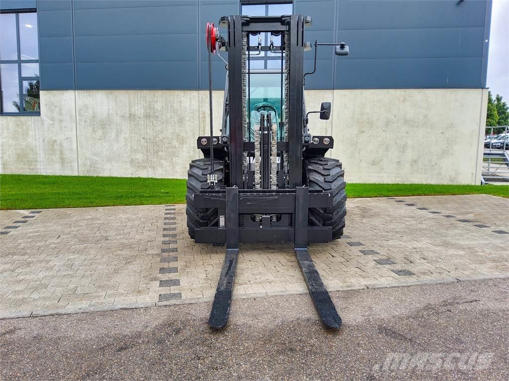 Manitou M 50-4 Arazi tipi forklift