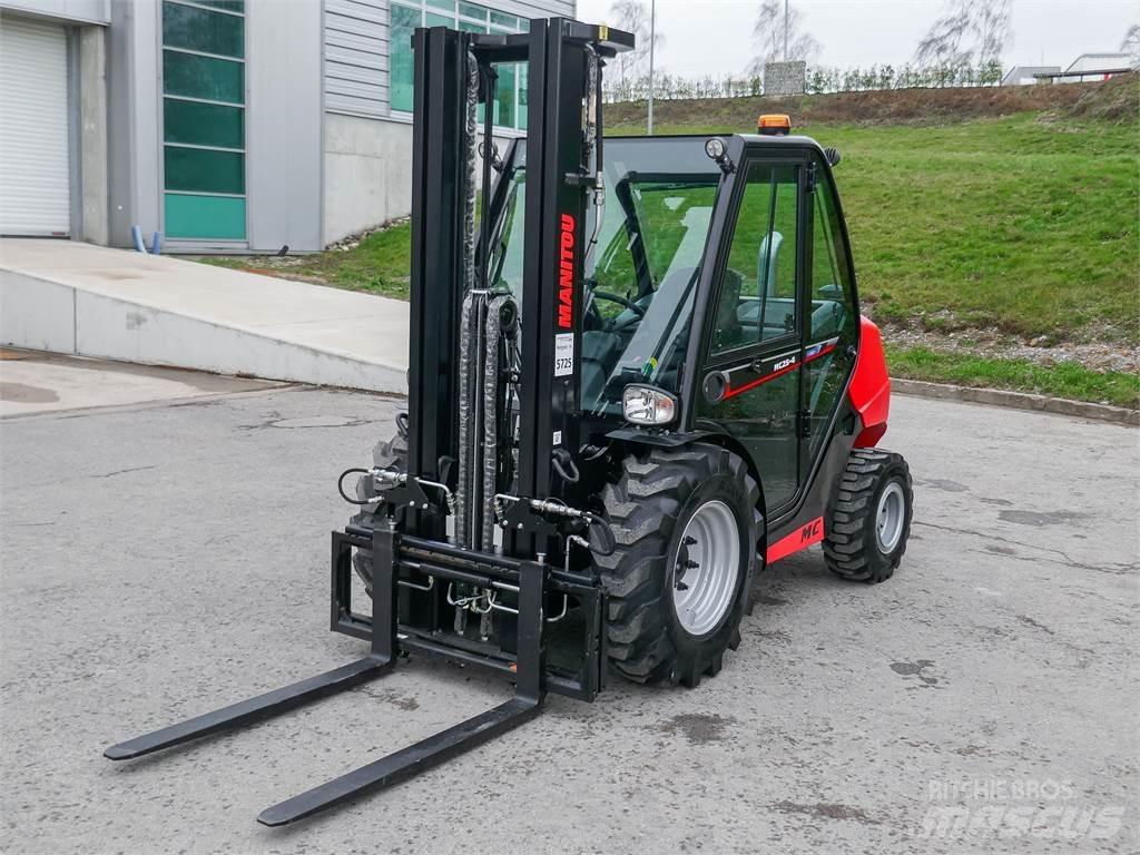 Manitou MC 25-4 Arazi tipi forklift