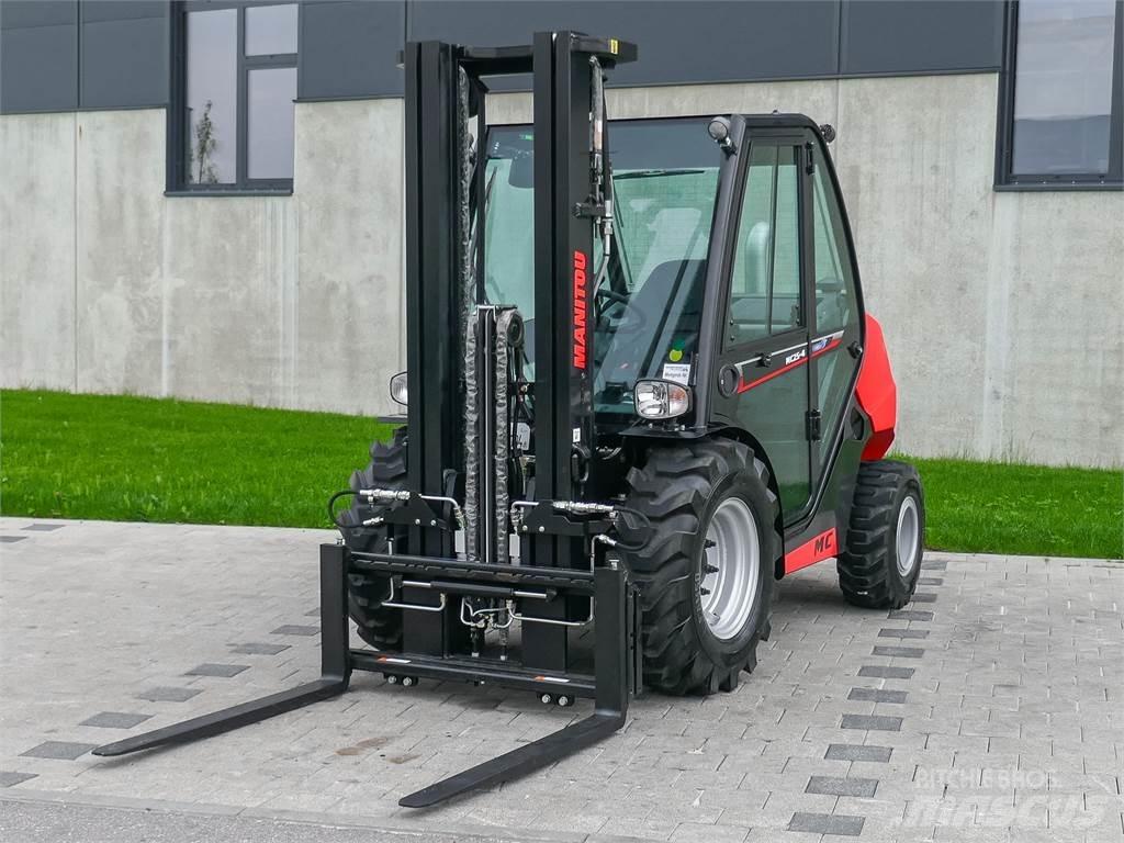 Manitou MC 25-4 Arazi tipi forklift