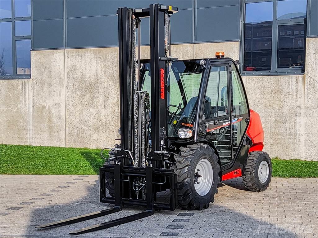 Manitou MC 30-4 Arazi tipi forklift