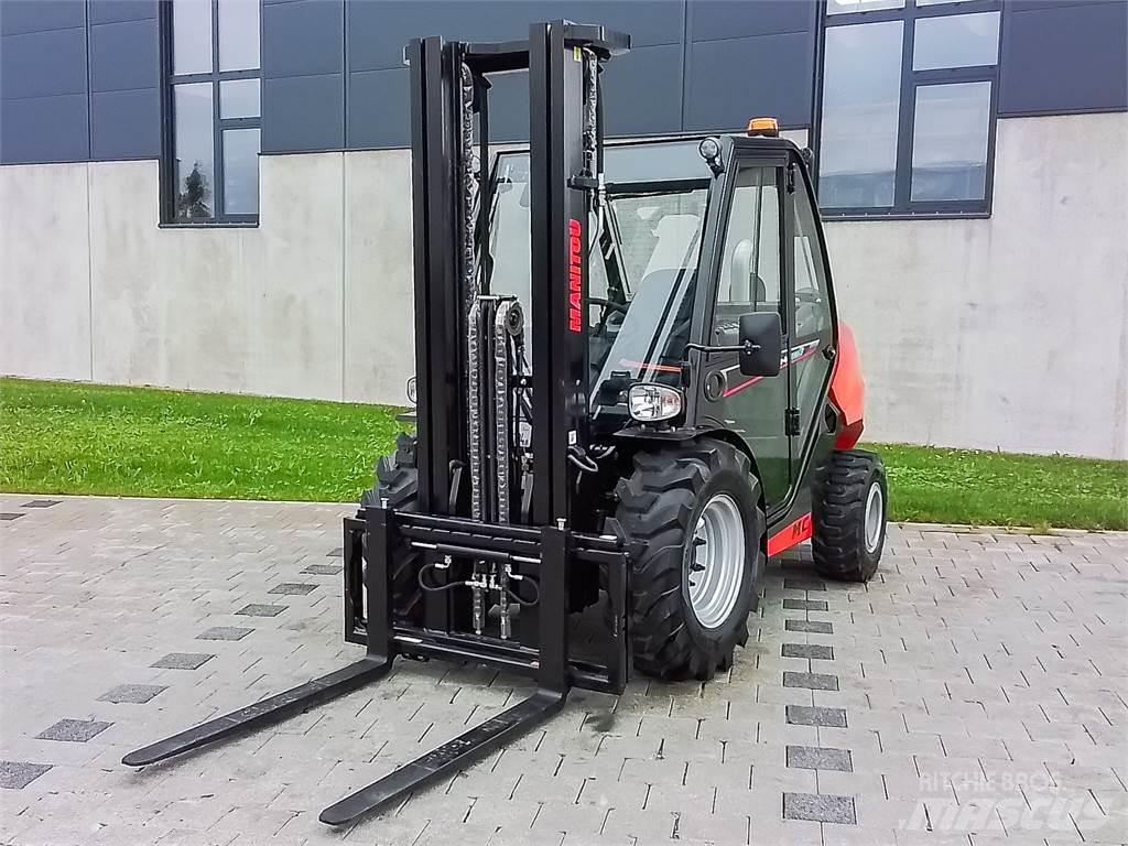 Manitou MC 30-4 Arazi tipi forklift