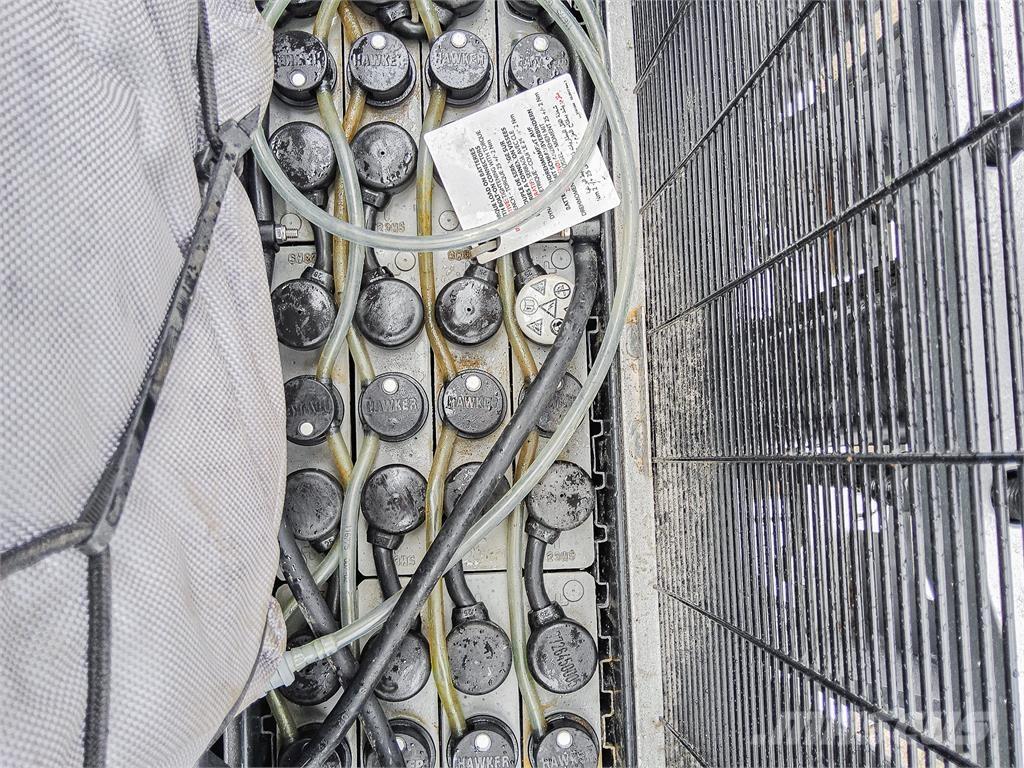 Still EXV SF16i Yaya kumandali istif makinasi