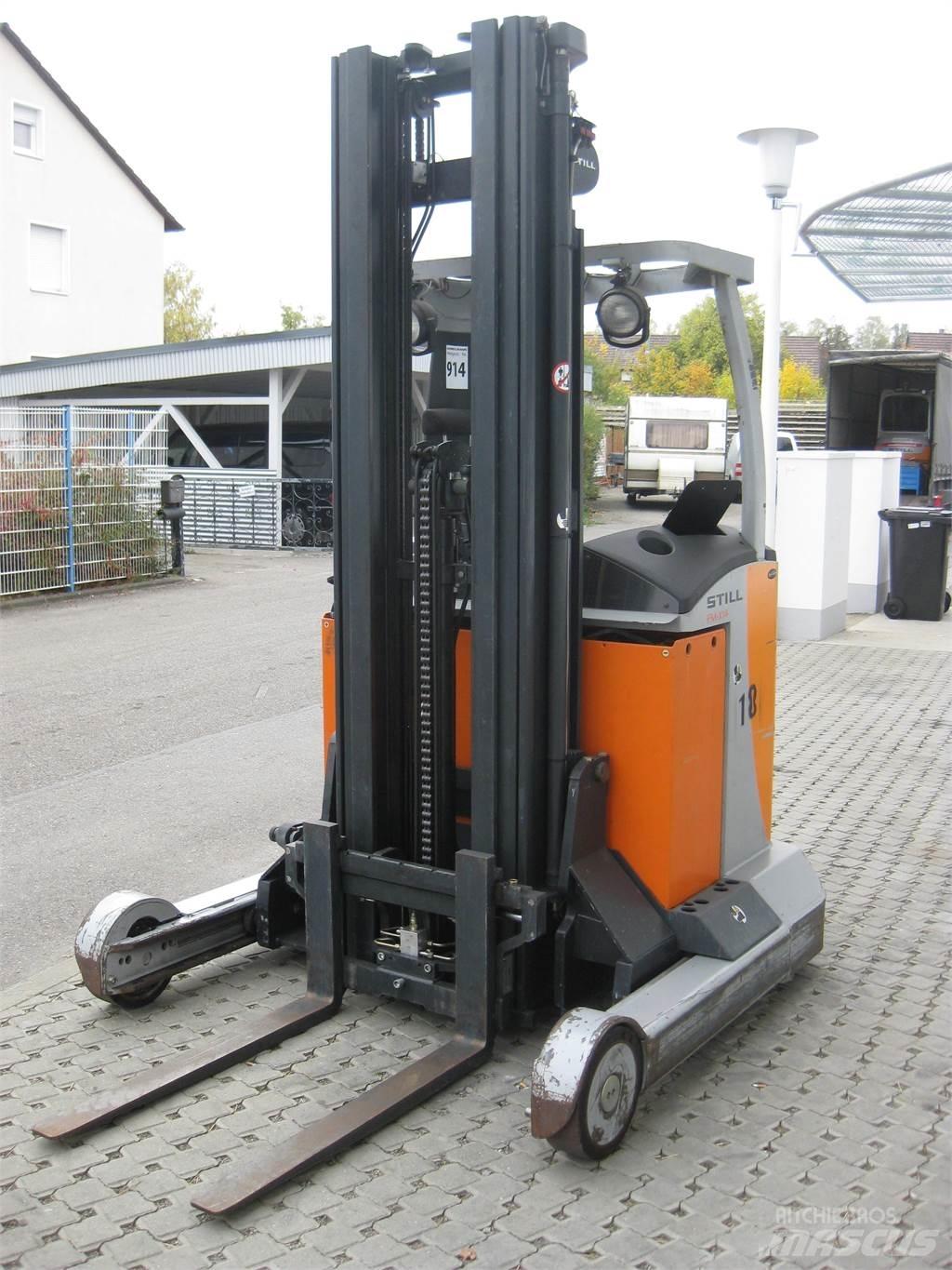 Still FM-X14 Reach truck - depo içi istif araçları