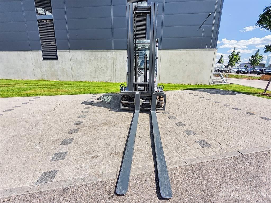 Still RX 60-50 Elektrikli forkliftler
