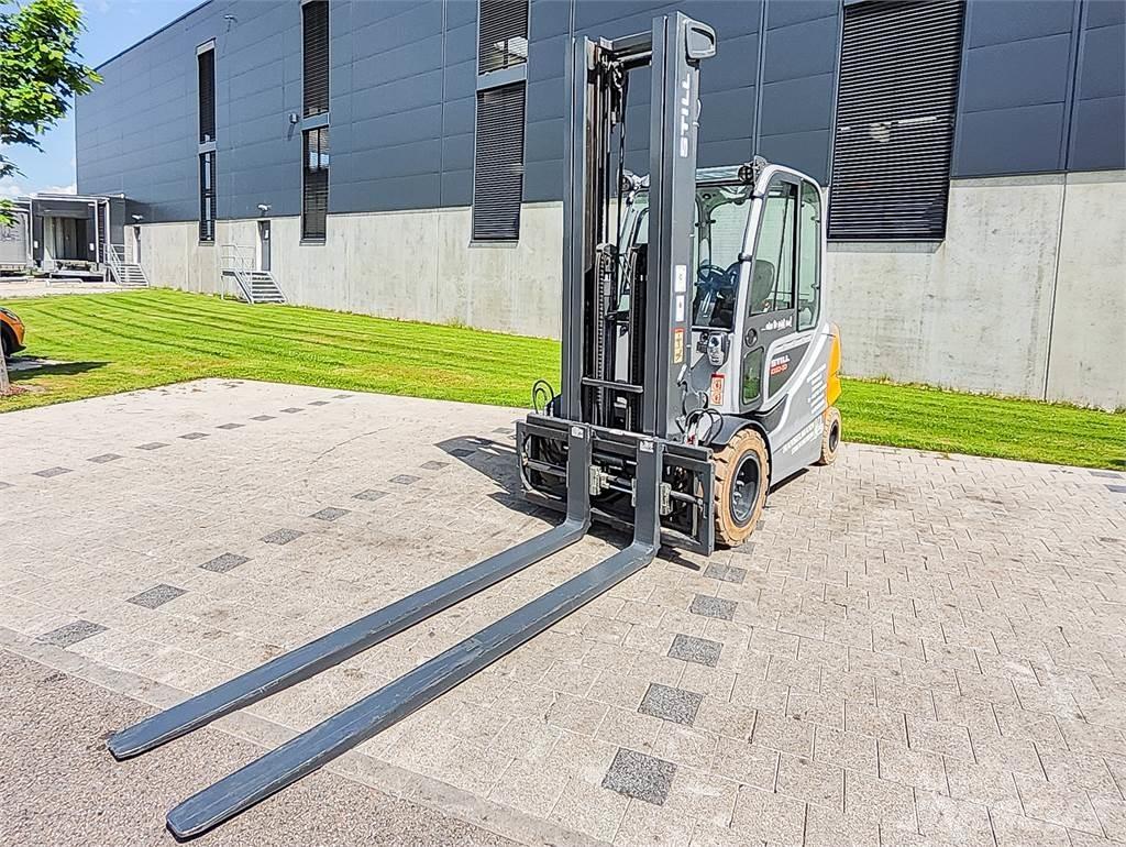 Still RX 60-50 Elektrikli forkliftler