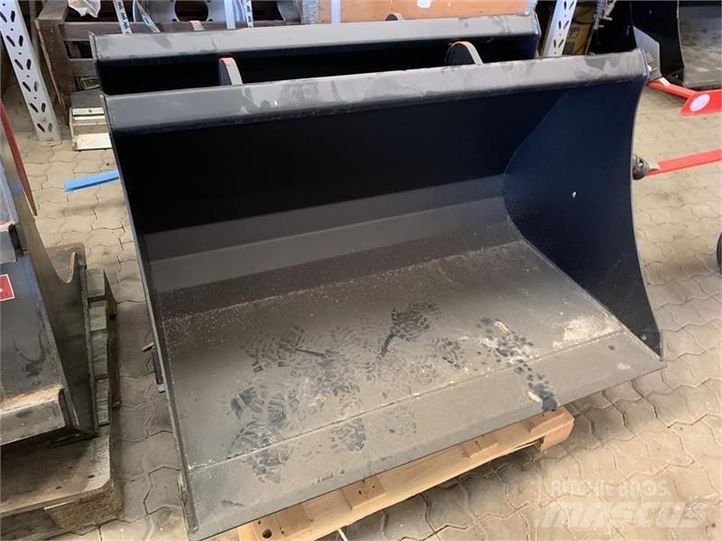 JST 130 cm Kovalar