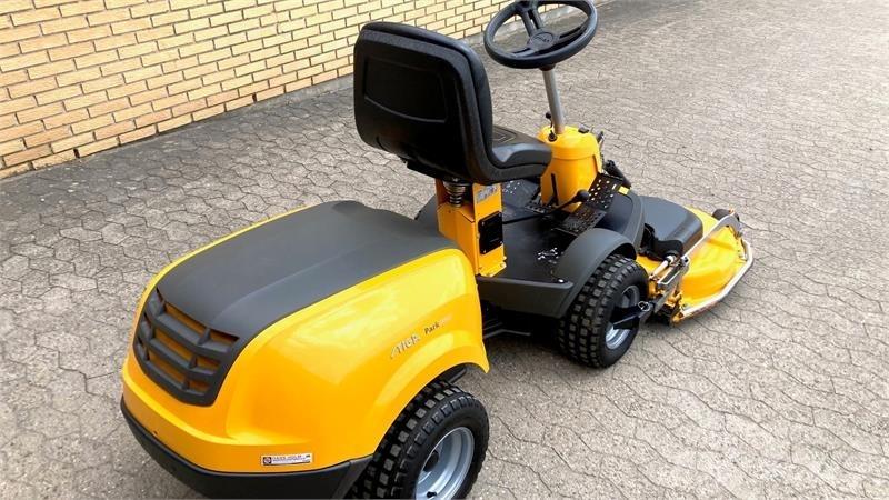 Stiga Park Traktörler