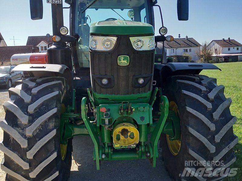 John Deere 6215R Traktörler