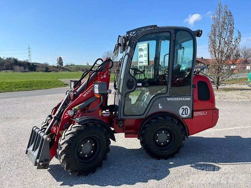 Weidemann 1250 Skid steer loderler