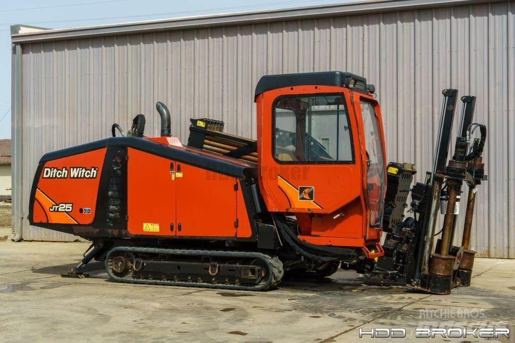 Ditch Witch JT25 Yatay sondaj makineleri