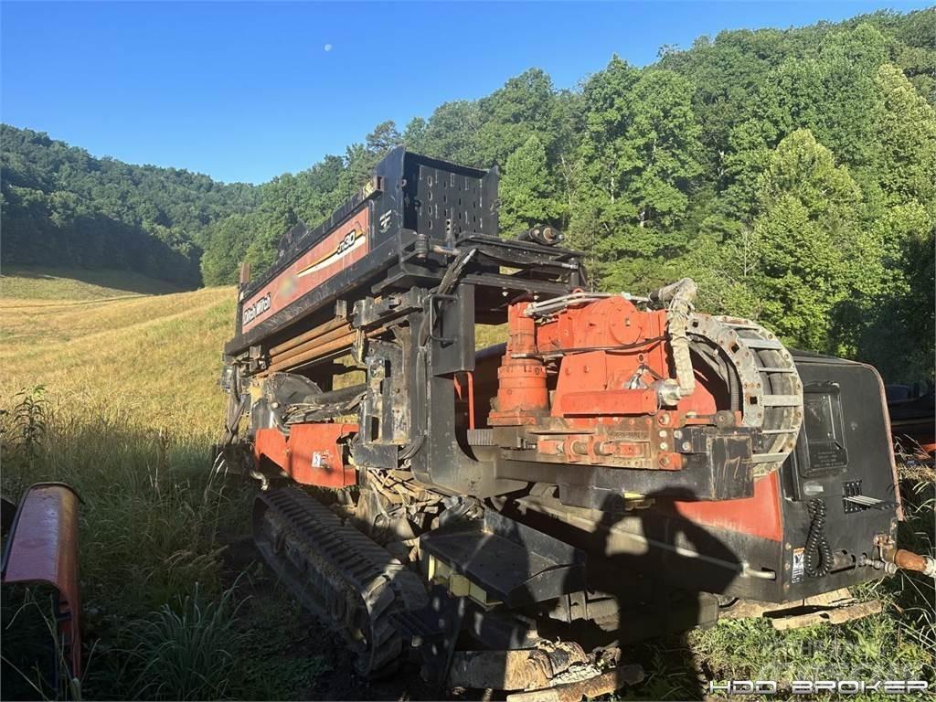 Ditch Witch JT3020 Mach 1 Yatay sondaj makineleri