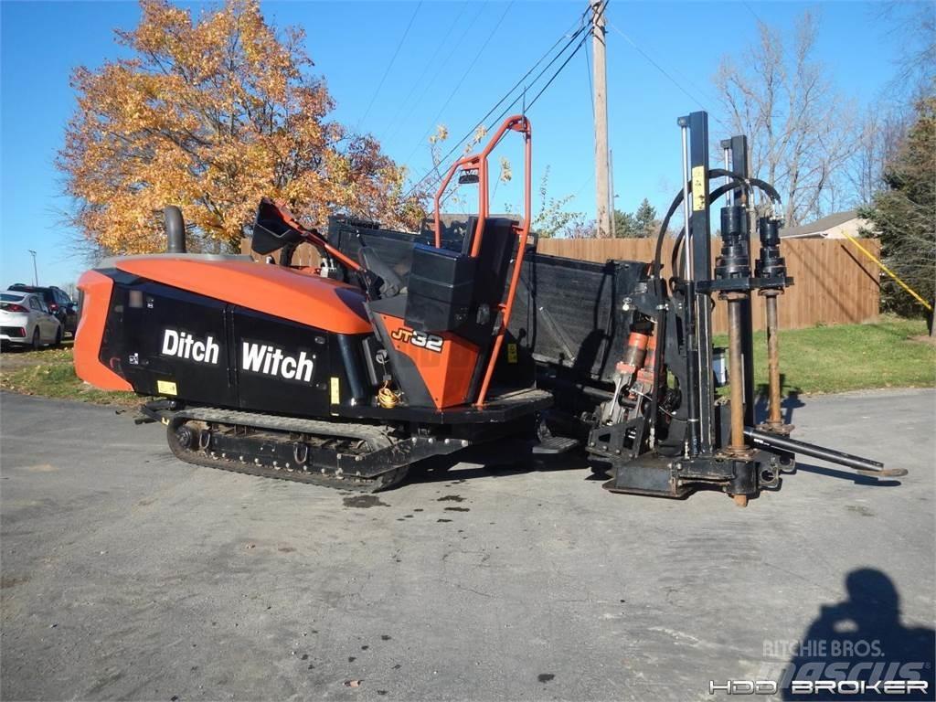 Ditch Witch JT32 Yatay sondaj makineleri