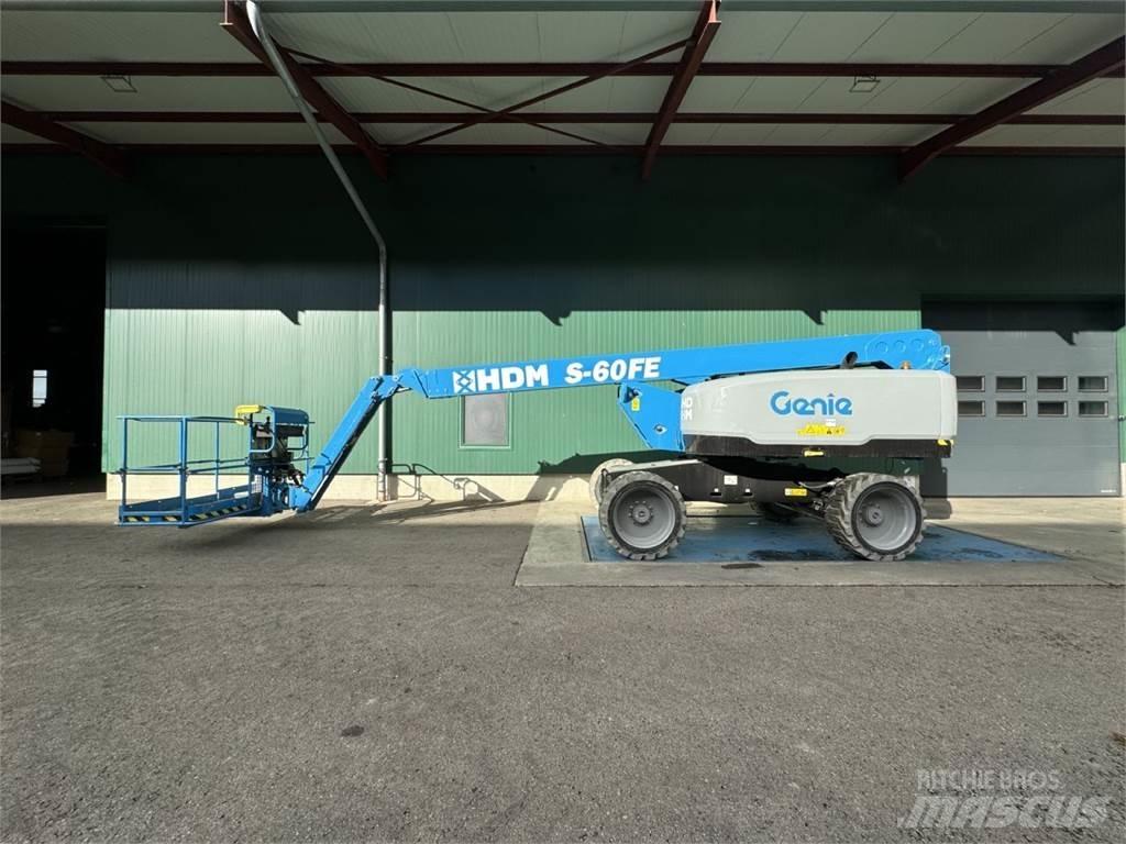 Genie S-60 FE Körüklü personel platformları