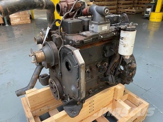 Cummins 4BT3.9 Motorlar