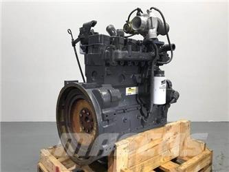 Komatsu SAA4D102E-2 Motorlar