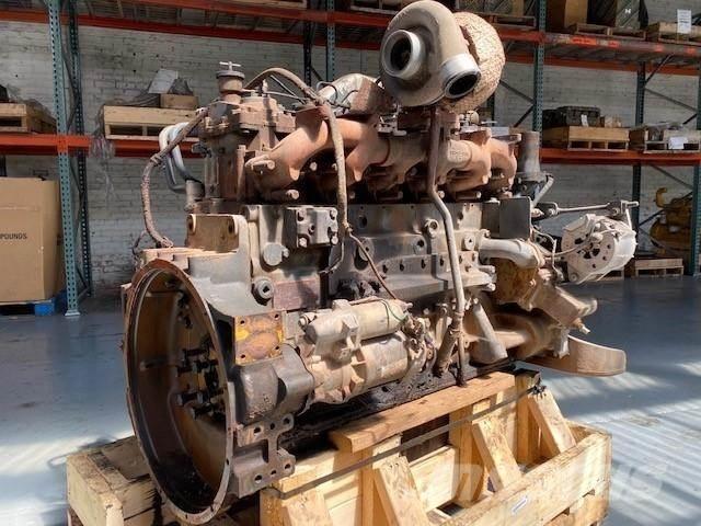 Komatsu SAA6D125E-2 Motorlar