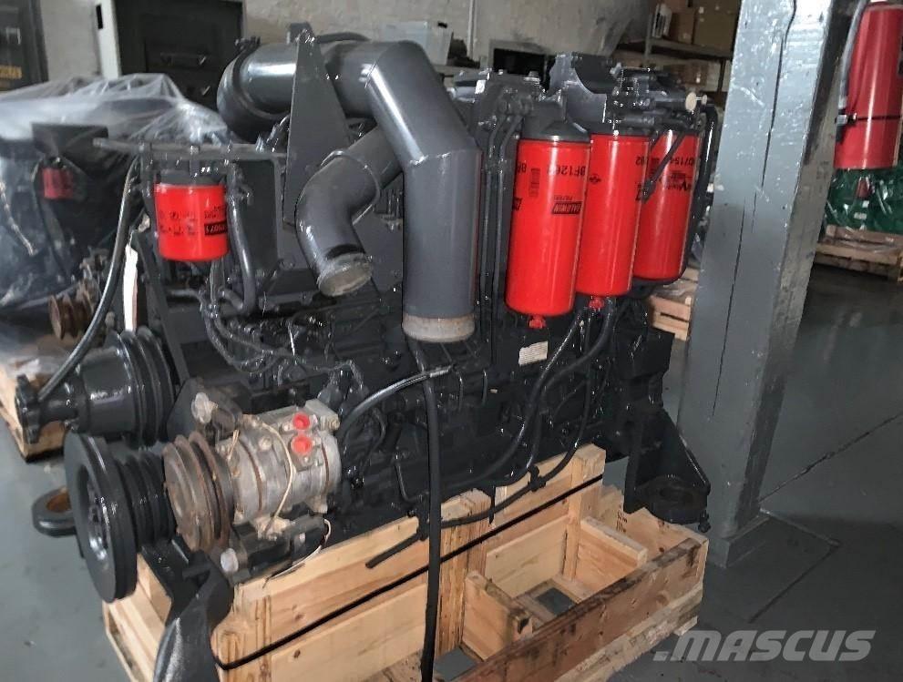 Komatsu SAA6D125E-3 Motorlar