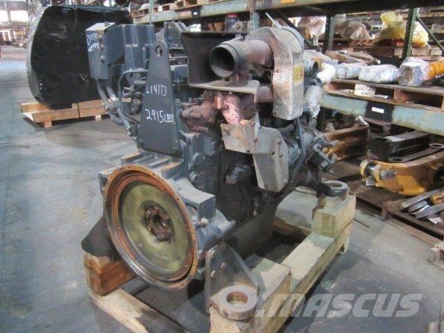 Komatsu SAA6D125E-5 Motorlar