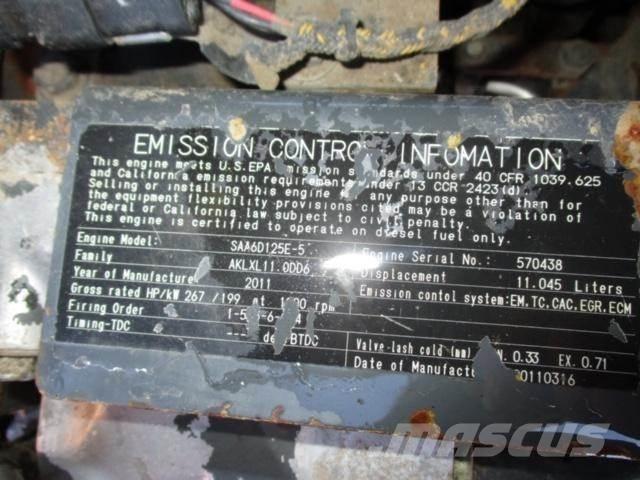 Komatsu SAA6D125E-5 Motorlar