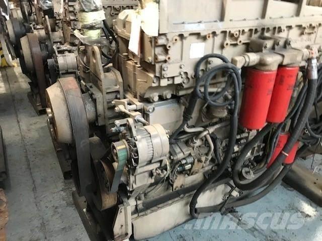 Komatsu SAA6D170E-3 Motorlar