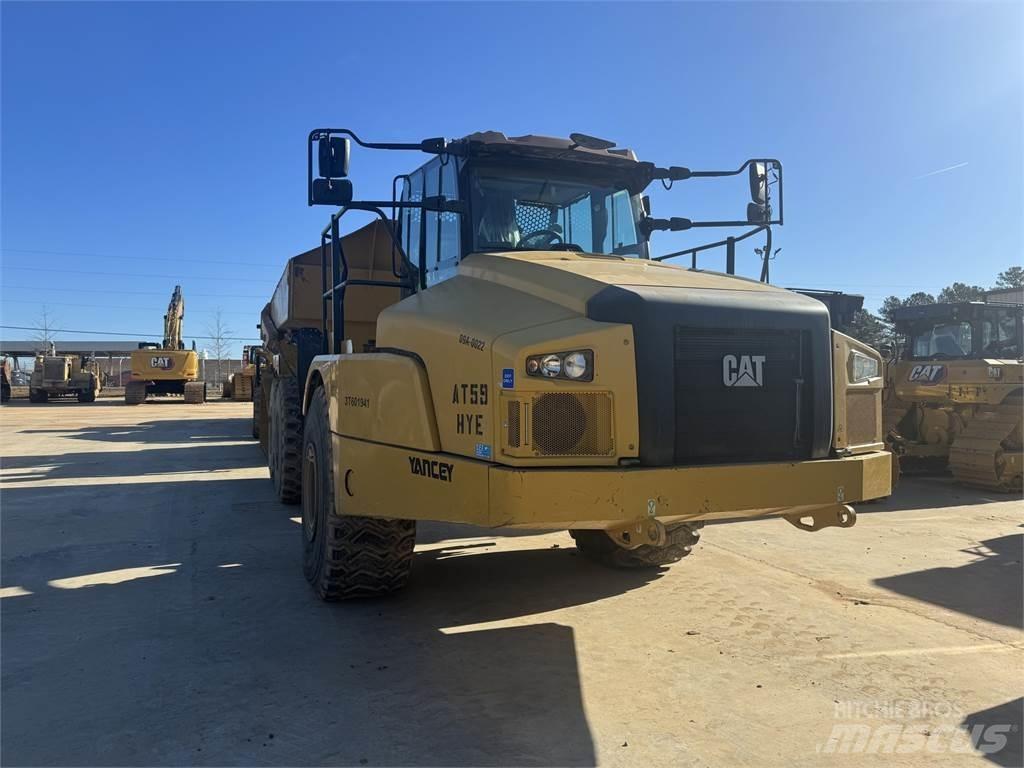 CAT 745 Belden kirma kaya kamyonu