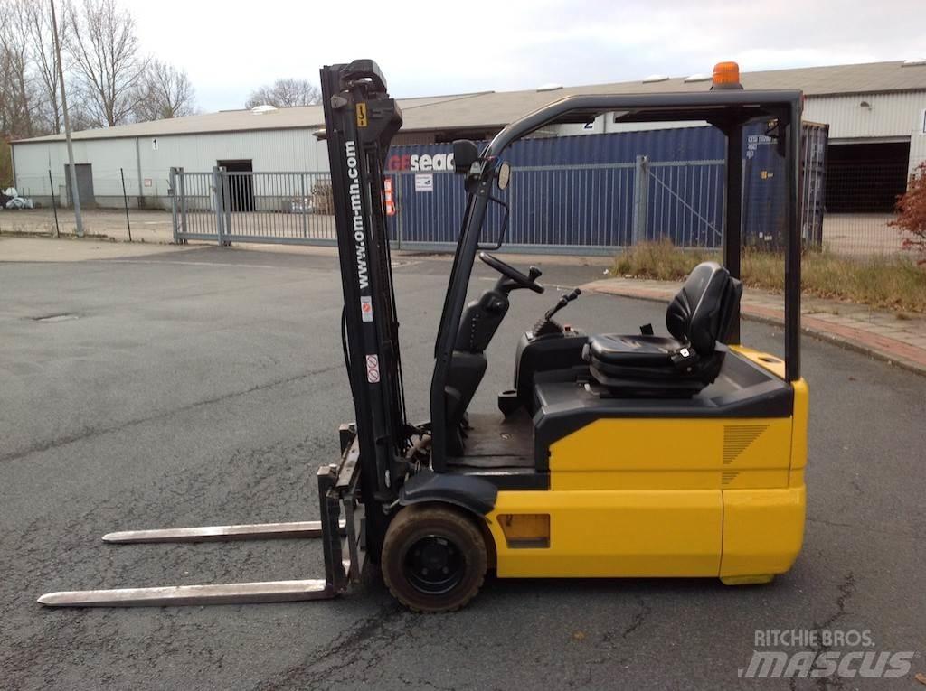 OM XE 18 3ac Elektrikli forkliftler