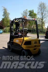 OM XE 30 ac Elektrikli forkliftler