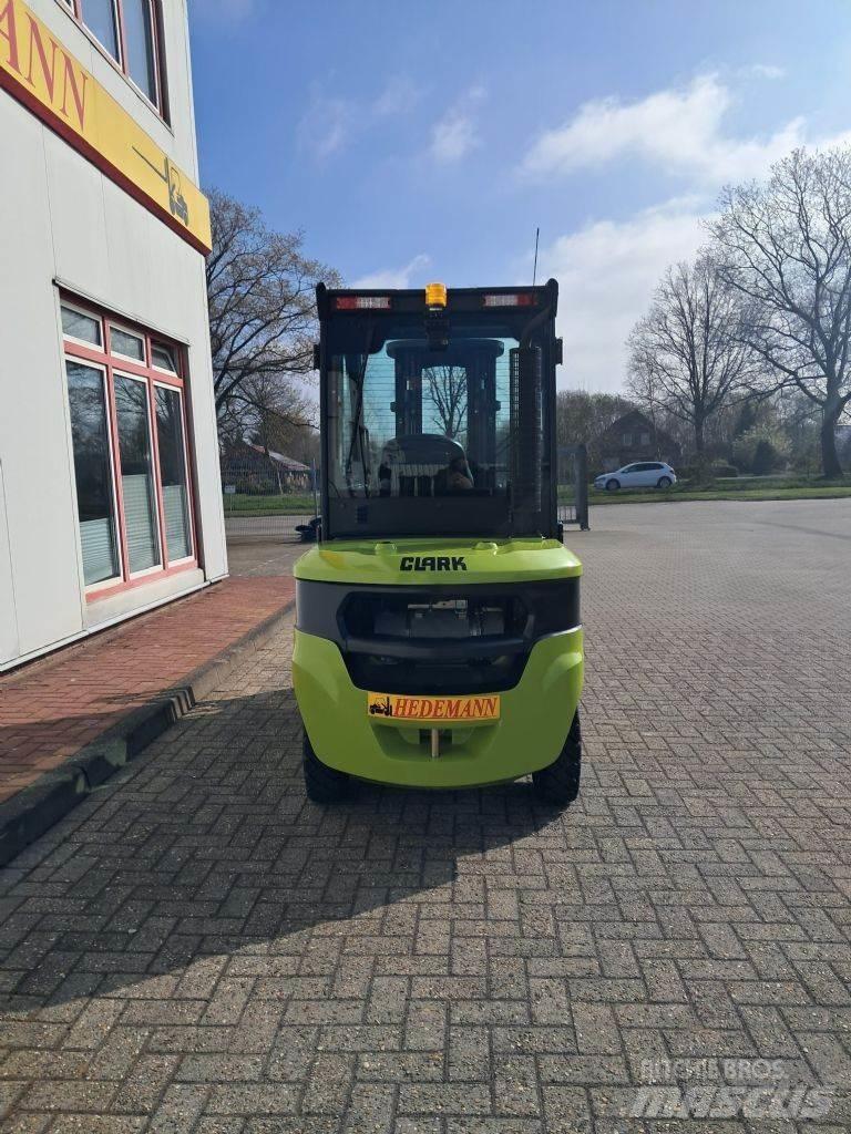 Clark S35D Dizel forkliftler