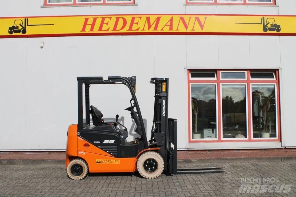 Doosan B25NS Elektrikli forkliftler