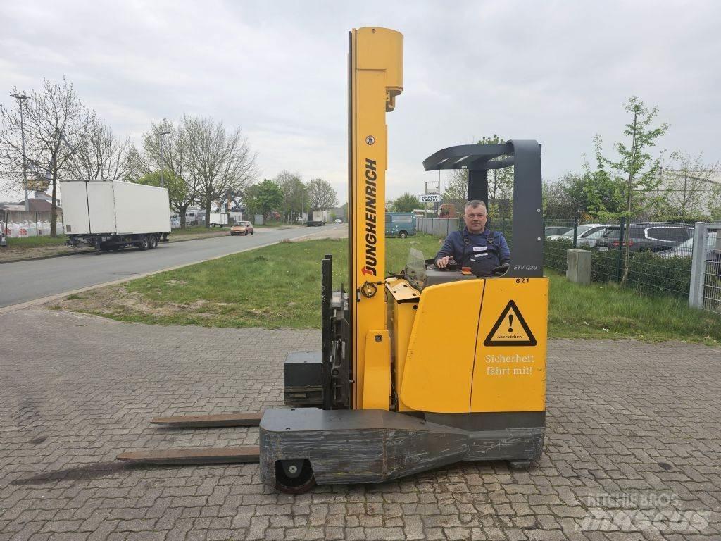 Jungheinrich ETVQ20 4 yönlü reach truck