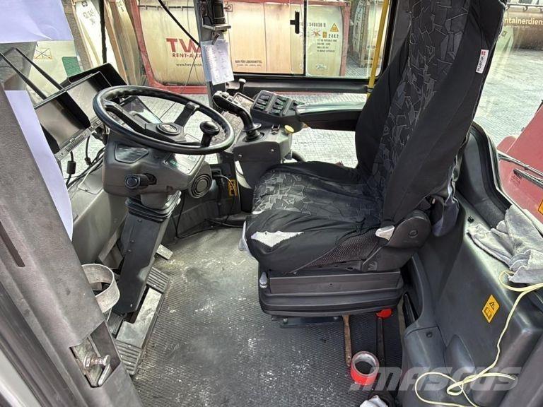 Kalmar DRF400-60C5 Konteyner istifleyiciler - reach stacker