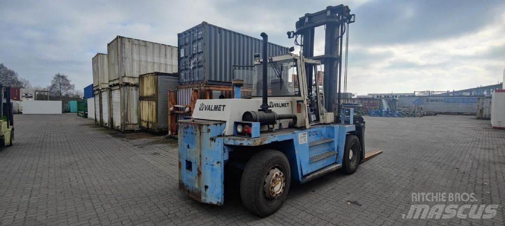 Valmet TD1212S Dizel forkliftler