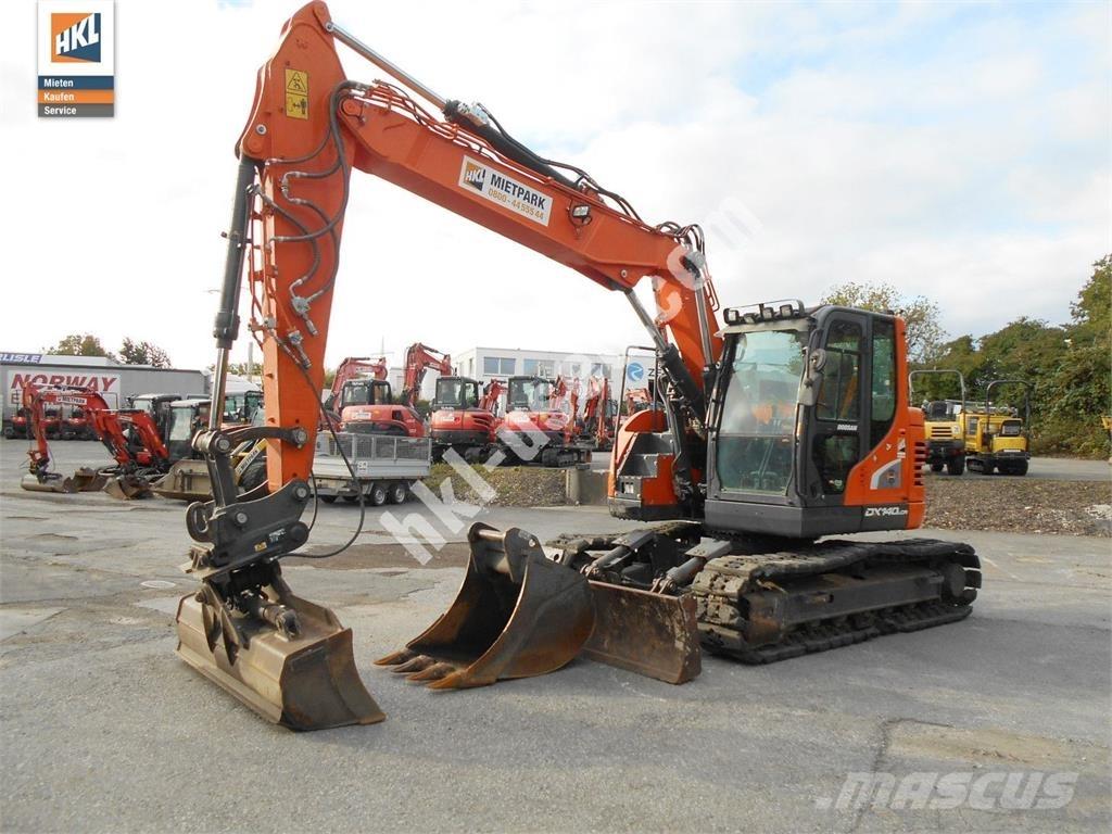 Doosan DX 140 LCR-5 Paletli ekskavatörler