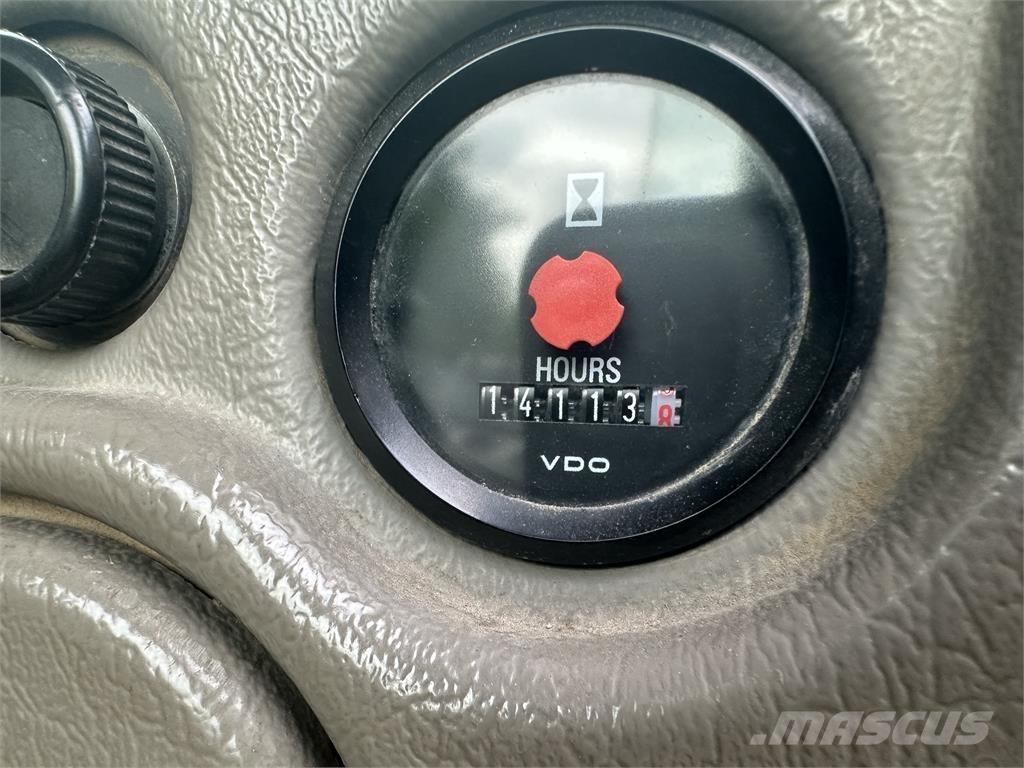 Volvo L120F Tekerlekli yükleyiciler