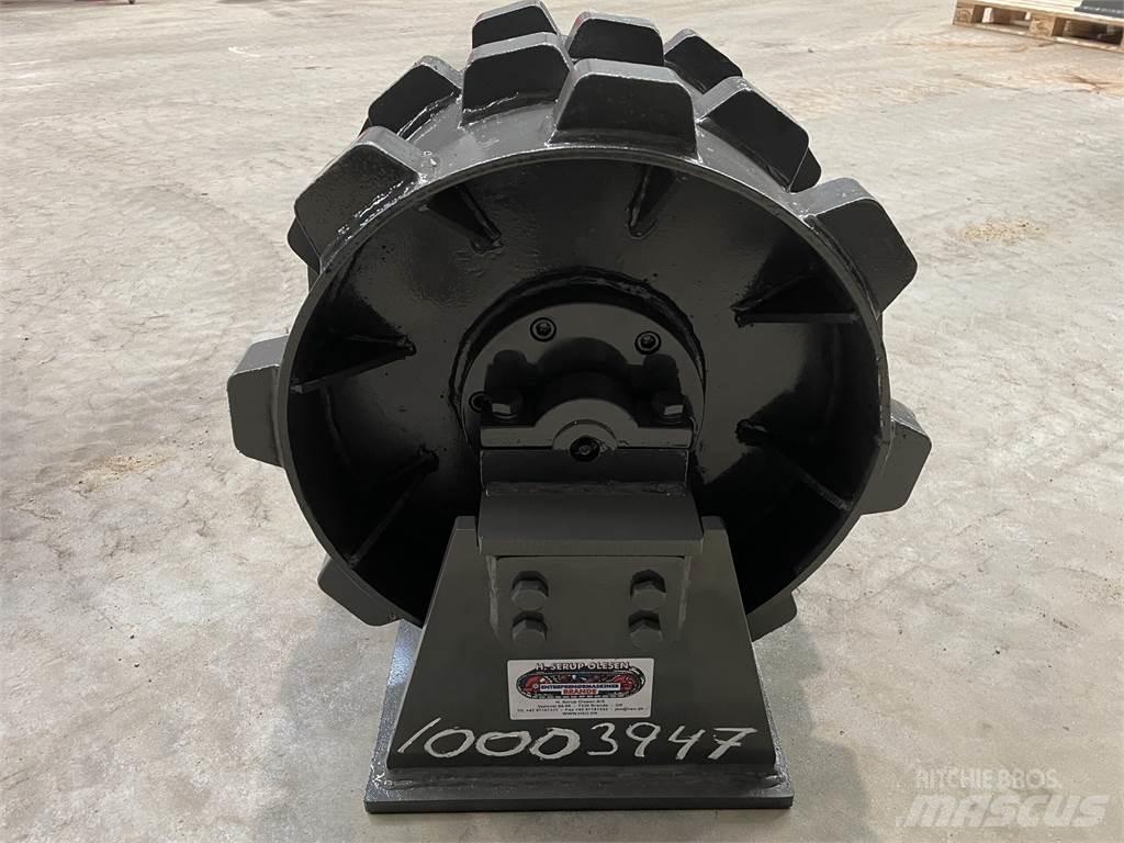  450 mm kompaktorhjul Pnömatik lastikli silindirler