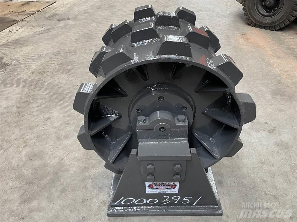  450 mm kompaktorhjul Pnömatik lastikli silindirler