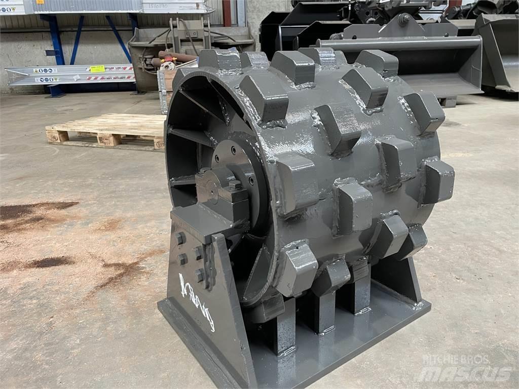  450 mm kompaktorhjul Pnömatik lastikli silindirler