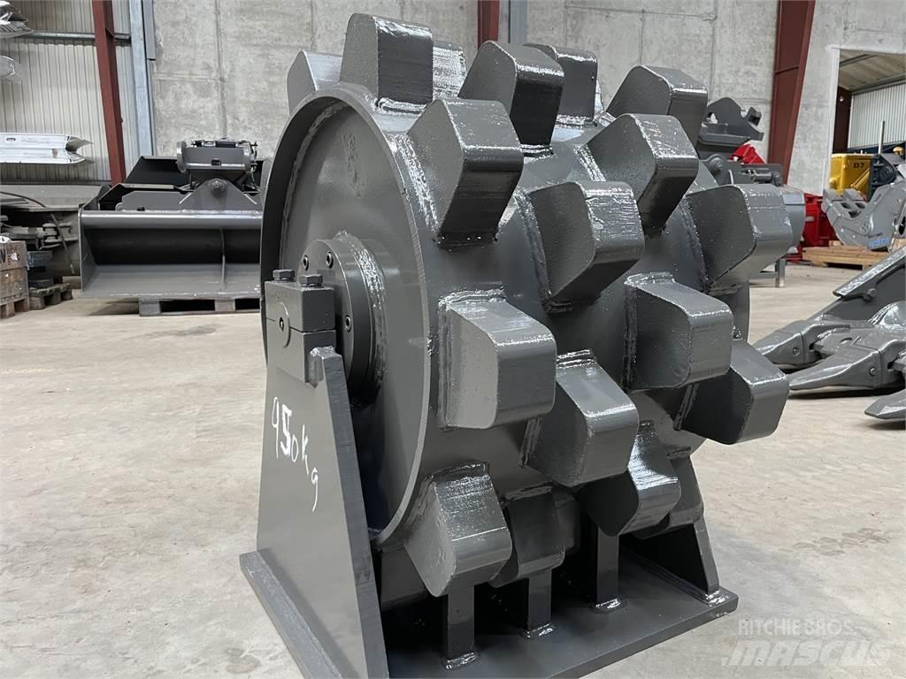  570 mm kompaktorhjul Pnömatik lastikli silindirler