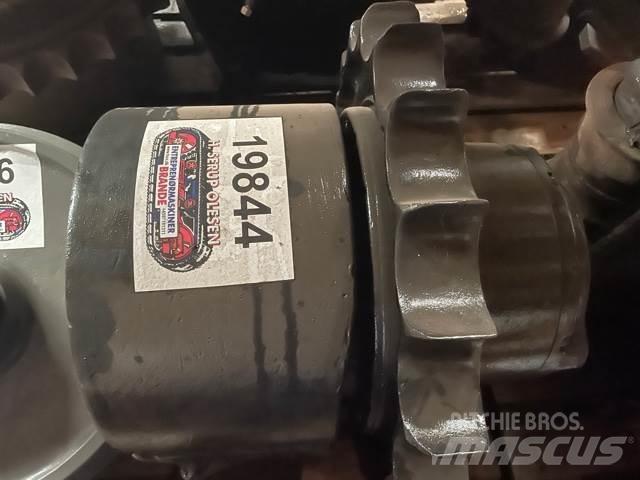Åkerman EC230B Køregear Sanzuman