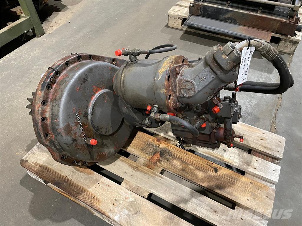 Åkerman EC230B Krøjegear Diger