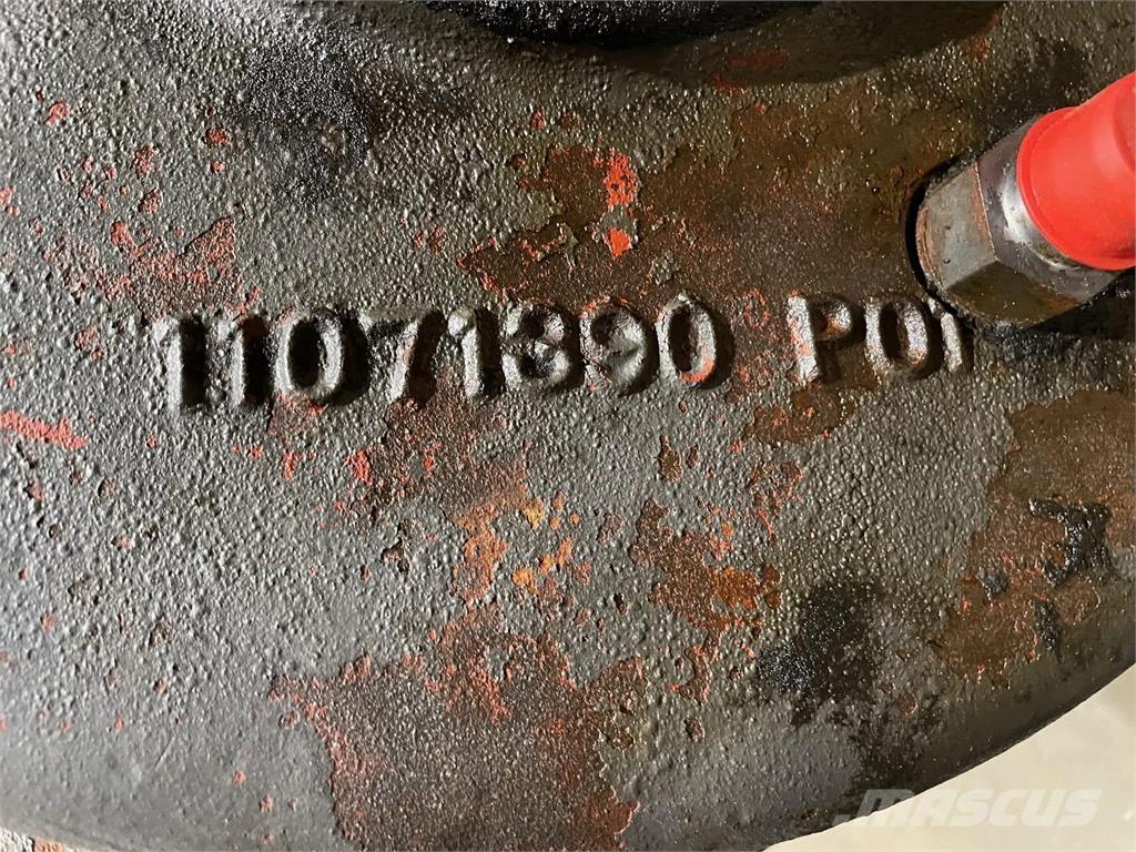 Åkerman EC230B Krøjegear Diger