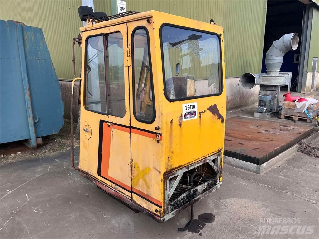 Åkerman H10B Førerhus Diger parçalar
