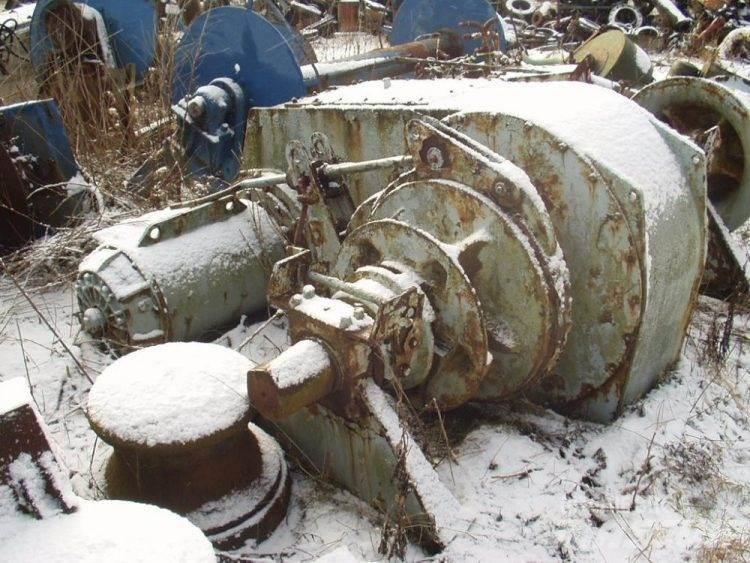  Ankerspil ex. Hvidbjørn Dış cephe asansörleri