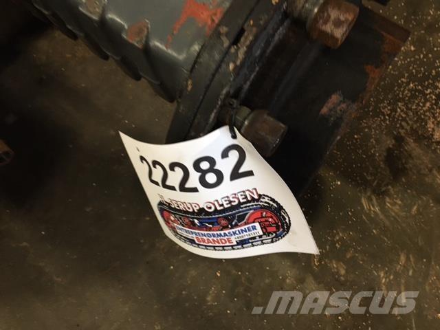  Bagaksel ex. Schaeff 863 Akslar