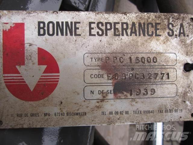  Betonpumpe Type PPC15000 Su pompalari