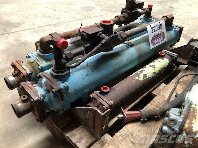 Bowman GL400 Oliekøler Diger